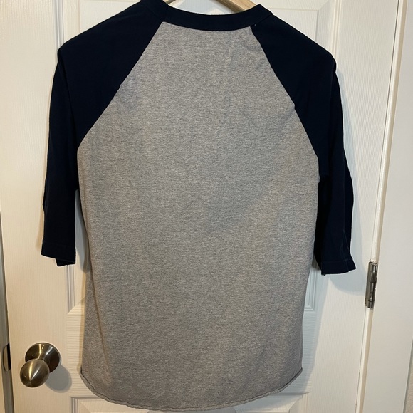 Disney Parks - Walt Disney World baseball tee sz M - Picture 3 of 4